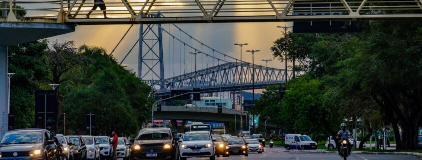 2º ano de Florianópolis na liderança e outras sete catarinenses estão entre as 100 cidades mais inteligentes e conectadas.