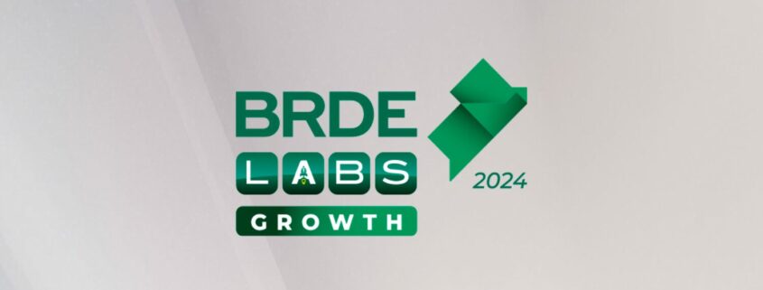 Na fase final do BRDE Labs SC Growth 2024, 44 startups finalistas serão avaliadas em bancas regionais e concorrem a premiações em dinheiro.