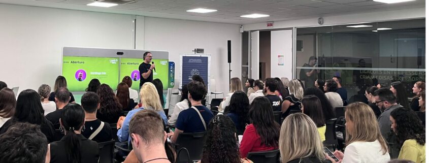 Café com RHs apresentou em primeira mão a nova edição da Pesquisa Salarial Nacional de Tecnologia que vai auxiliar RHs a tomarem decisões.